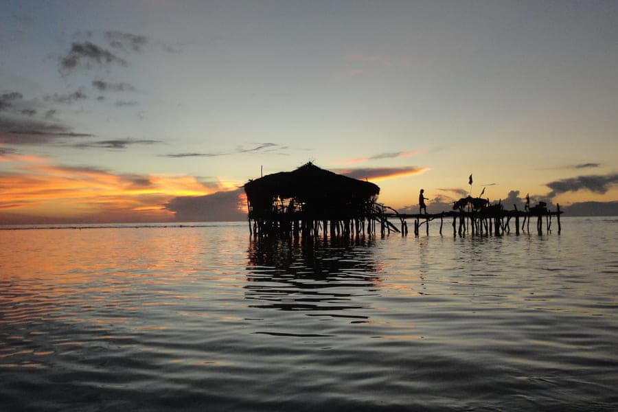 Pelican Bar & Rick's Café Sunset Tour