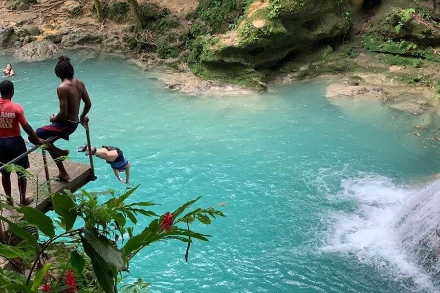 Blue Hole Island Gully Falls Tour